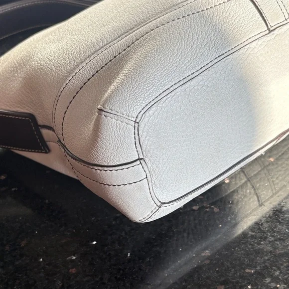 COACH Vintage Hobo Leather C0782-F10942 in EUC - Picture 5 of 12